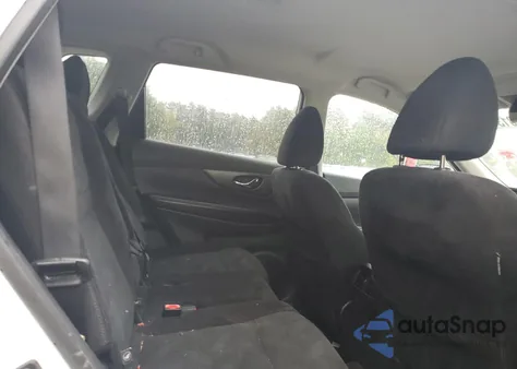 2016 Nissan Rogue S z USA, uszkodzony, nr VIN 5N1AT2MM6GC882820